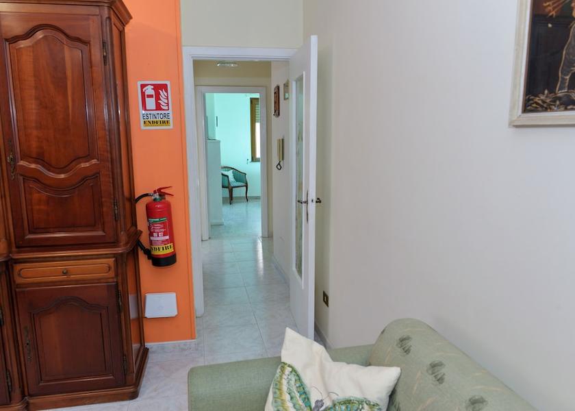 Campania Meta Living Area