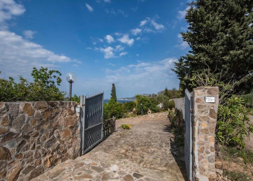 Sardinia Golfo Aranci Property Grounds