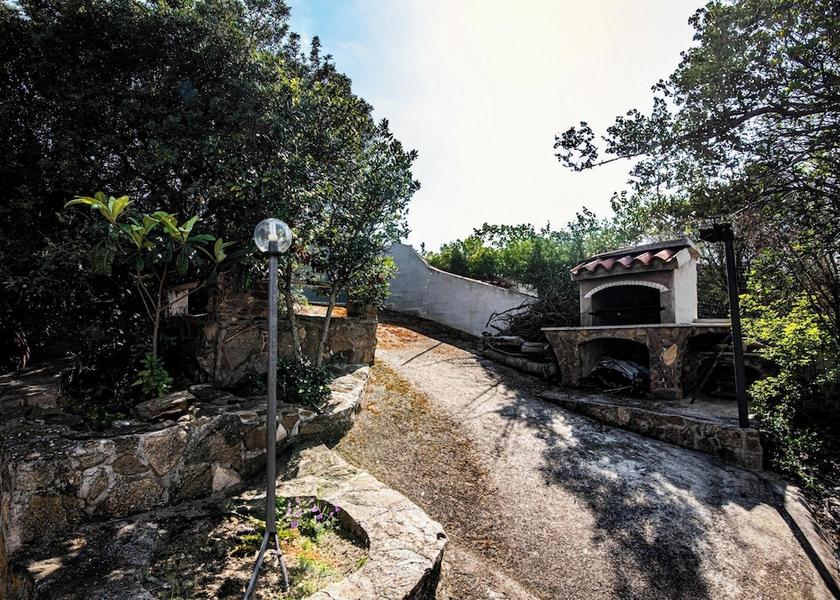 Sardinia Golfo Aranci Property Grounds