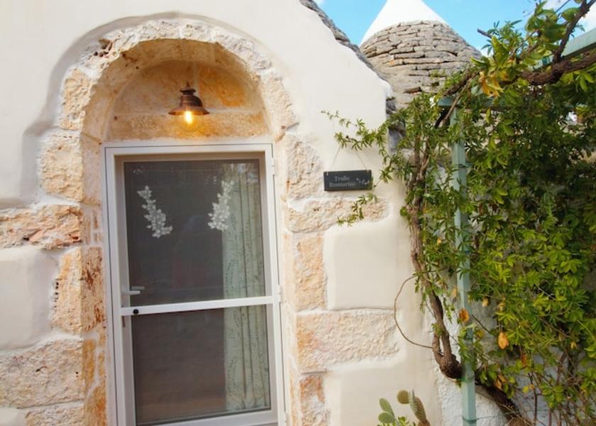 Puglia San Michele Salentino Exterior Detail