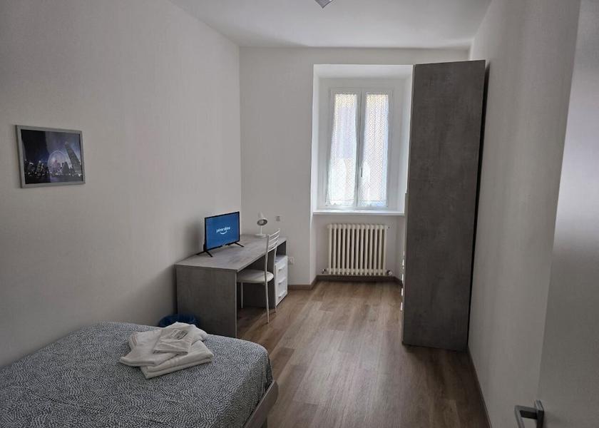 Marche Ancona Room