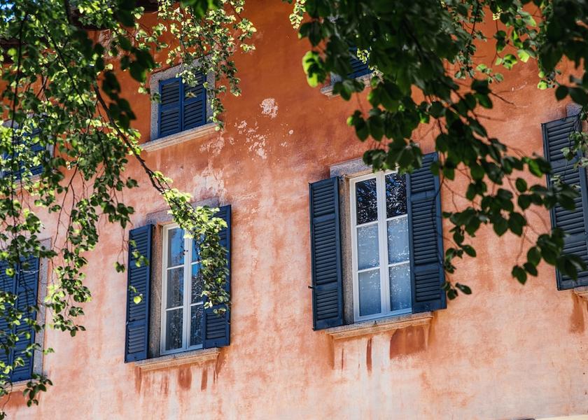 Lombardy Tavernerio Room