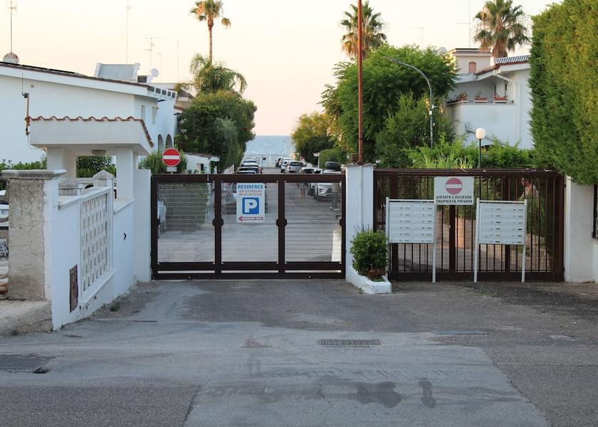 Puglia Giovinazzo Entrance