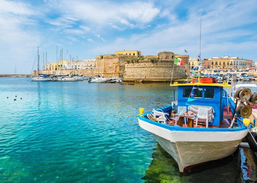 Puglia Melissano Exterior Detail