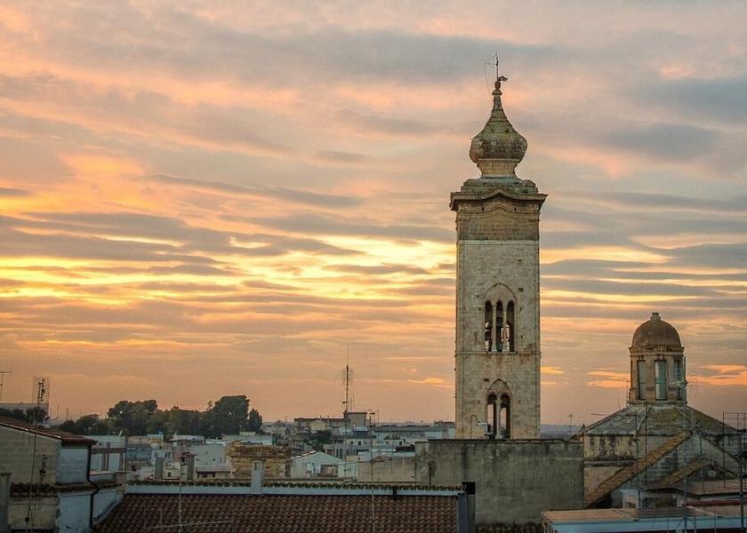Puglia Rutigliano Exterior Detail