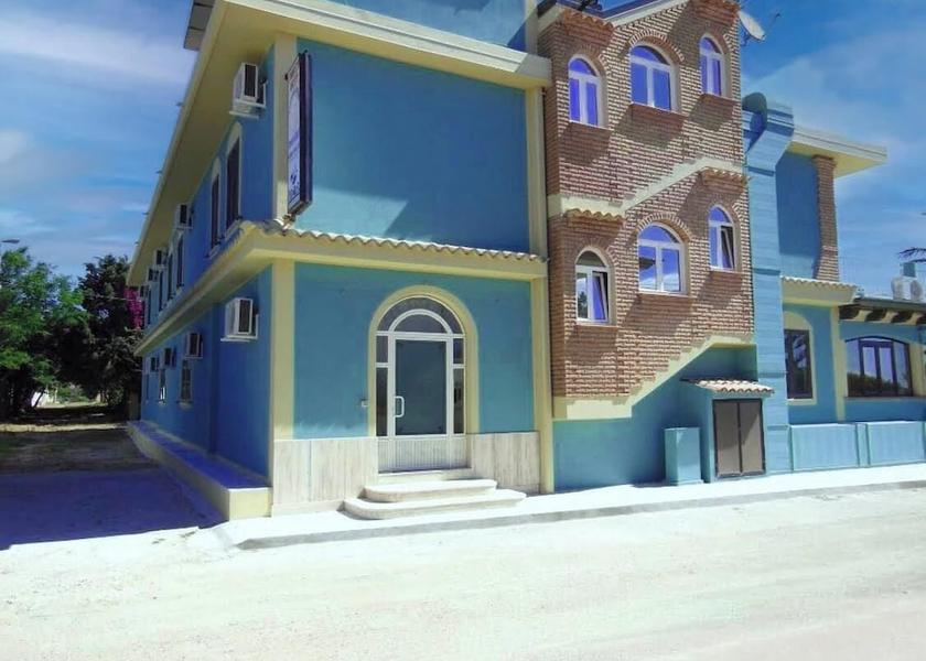 Calabria Isola di Capo Rizzuto Facade