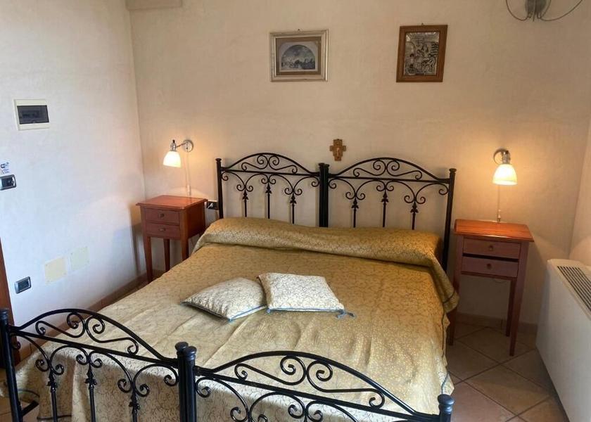 Puglia Racale Room