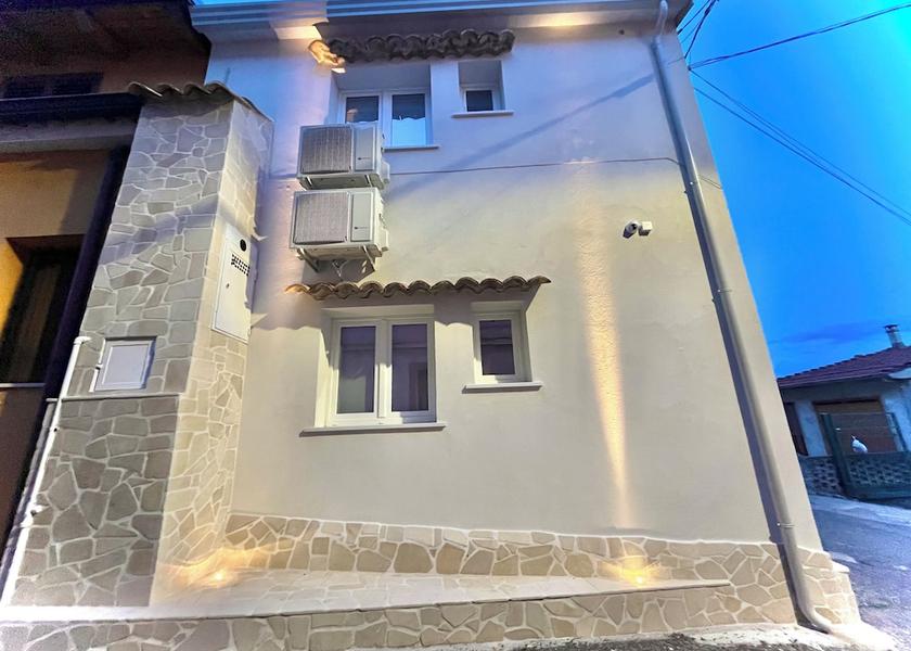 Calabria Rende Exterior Detail