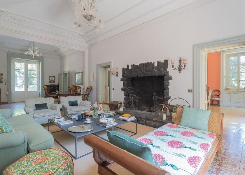 Lombardy Albavilla Room