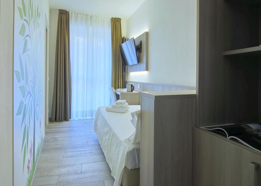 Lombardy San Fermo della Battaglia Room