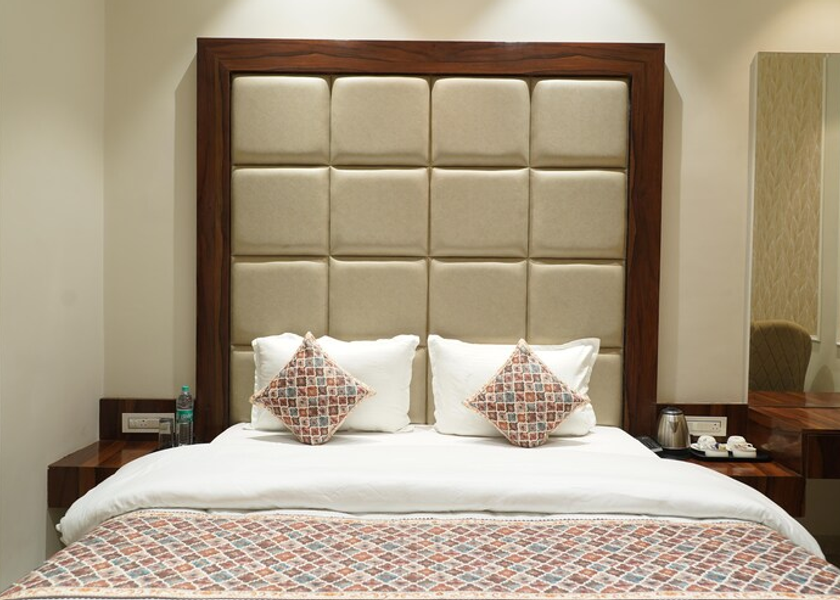 Punjab Ludhiana Royal Classic Room
