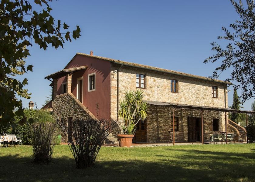 Tuscany Terricciola Terrace/patio