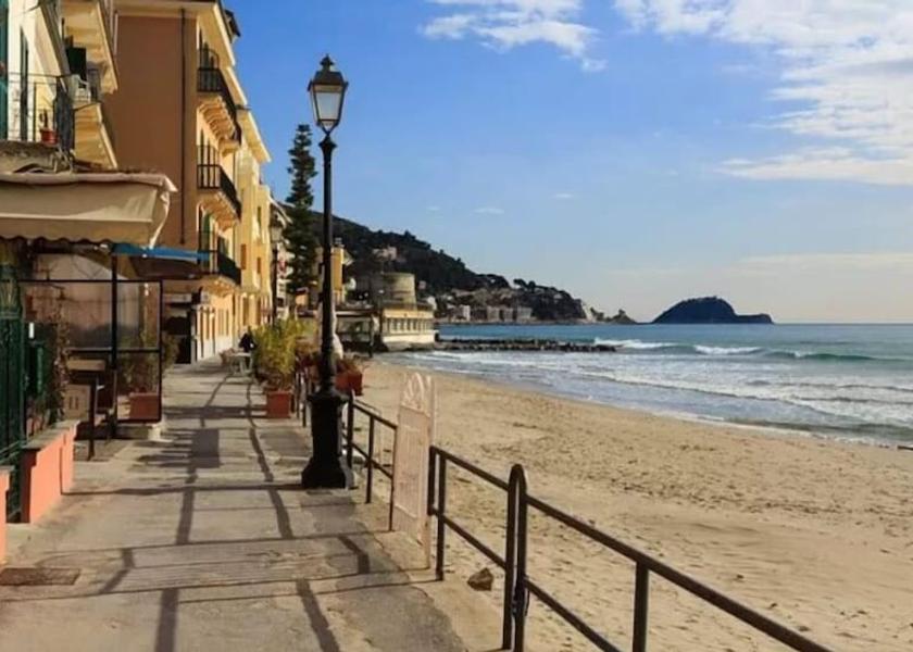 Liguria Alassio Exterior