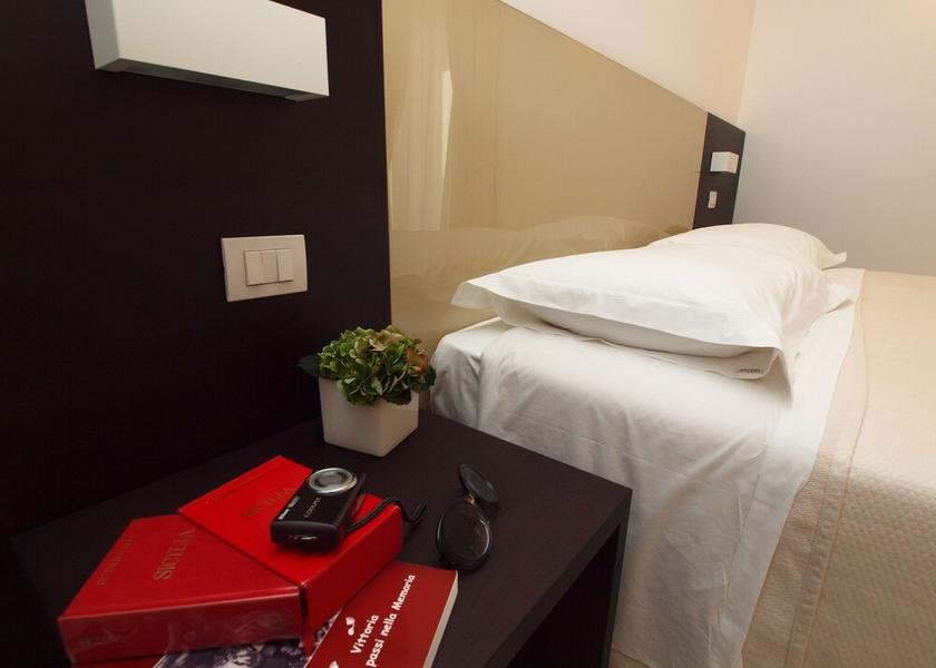 Sicily Vittoria Room