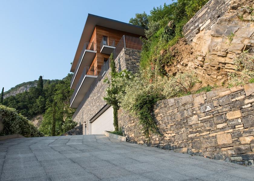 Lombardy Perledo Exterior