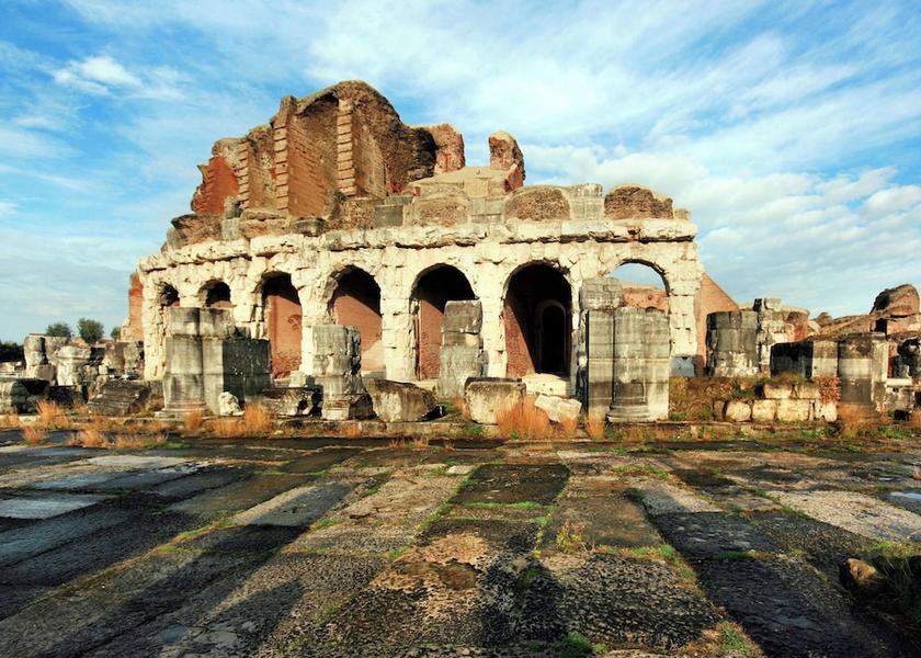 Campania Santa Maria Capua Vetere Point of interest