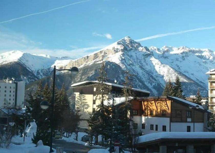 Piedmont Sauze d'Oulx Facade