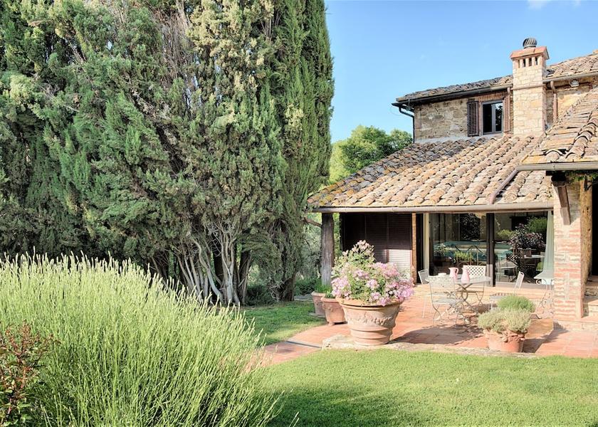 Tuscany Castellina in Chianti Exterior Detail