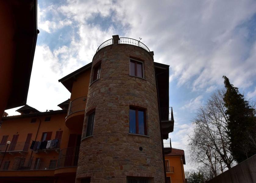 Piedmont Belvedere Langhe Exterior Detail