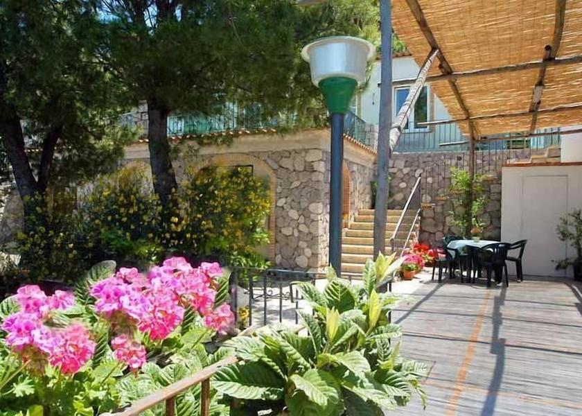 Campania Anacapri Exterior Detail