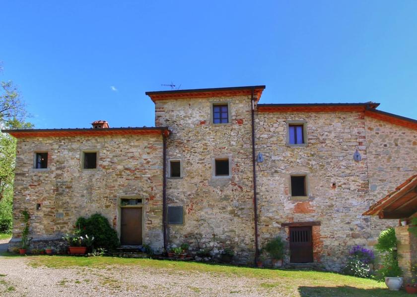 Umbria Monte Santa Maria Tiberina Exterior Detail