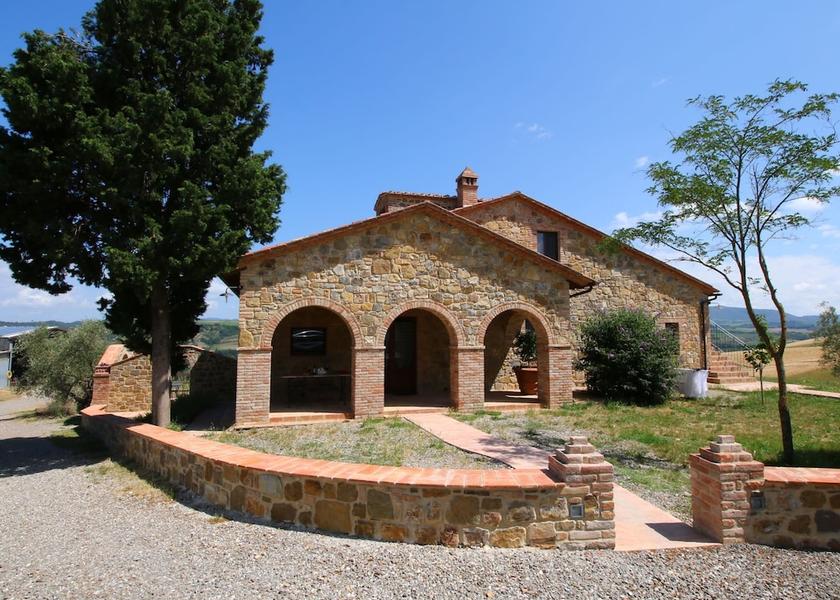 Tuscany Castel del Piano Exterior Detail