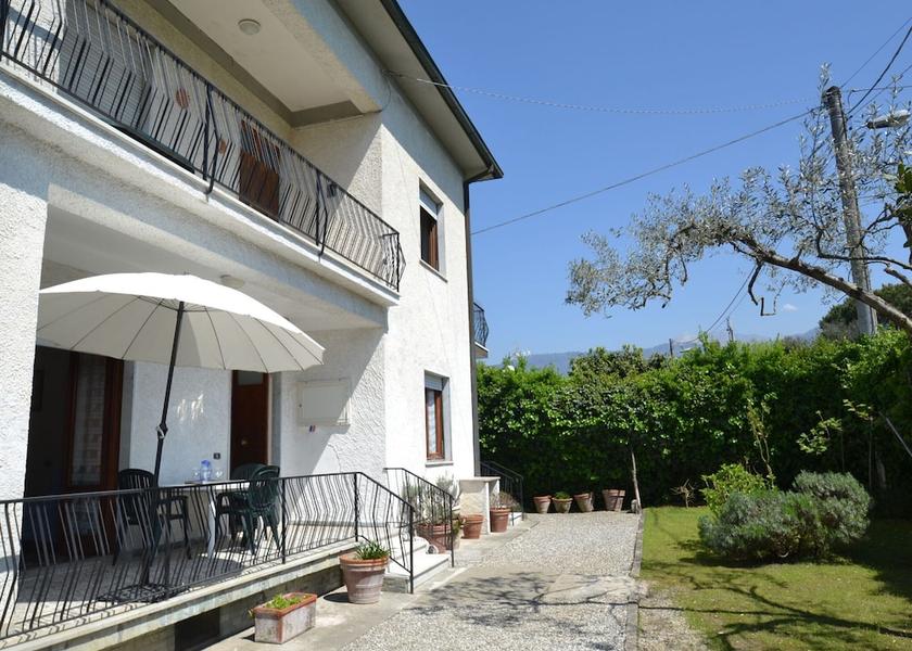 Tuscany Massa Exterior Detail
