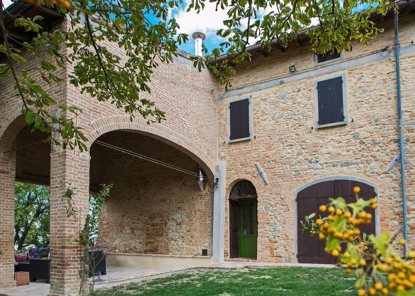 Emilia-Romagna Salsomaggiore Terme Exterior Detail