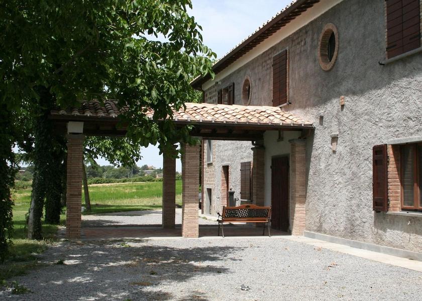 Lazio Bagnoregio Exterior Detail