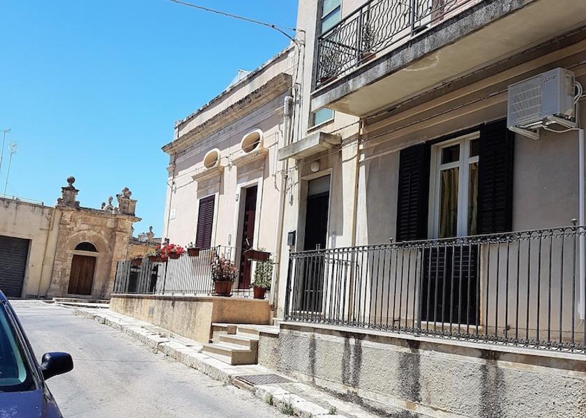 Sicily Ispica Exterior Detail