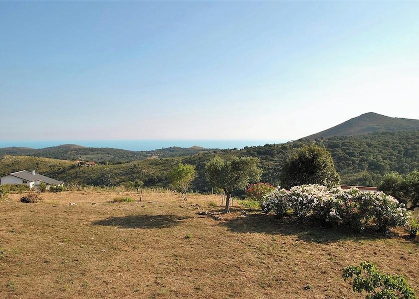 Lazio Itri Exterior Detail