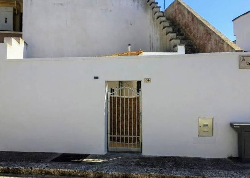 Puglia Ortelle Exterior Detail