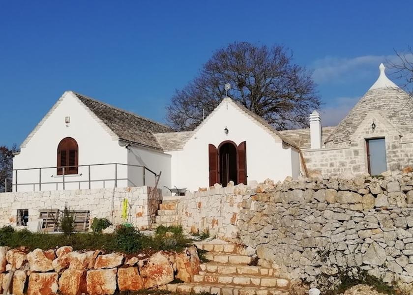 Puglia Locorotondo Exterior Detail