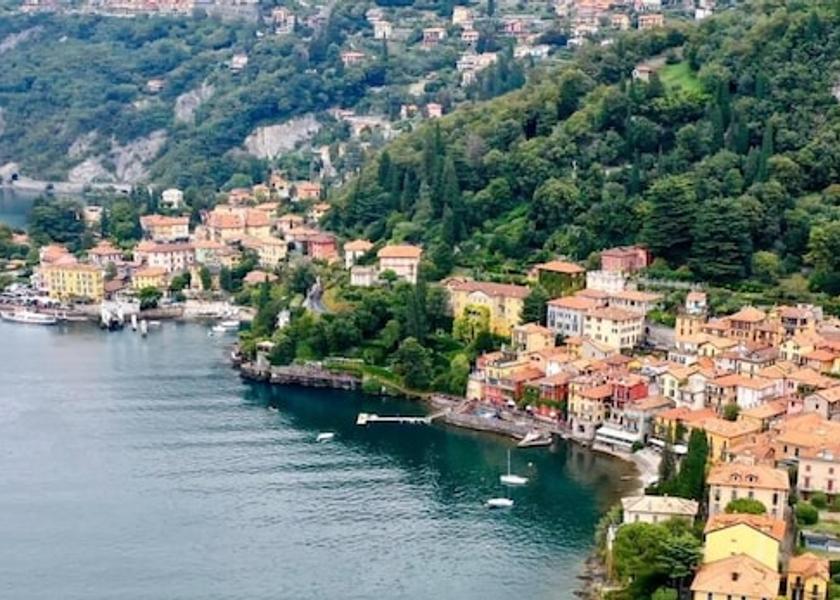 Lombardy Varenna Room