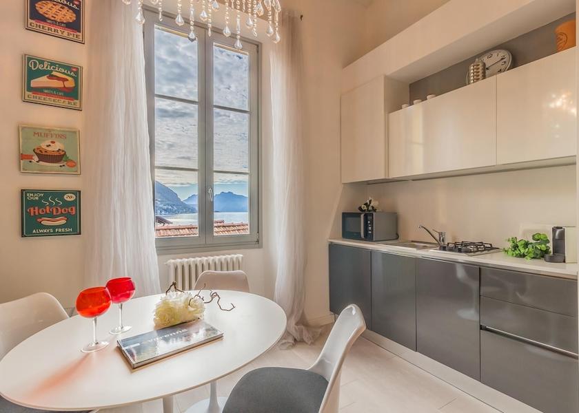 Lombardy Varenna Room