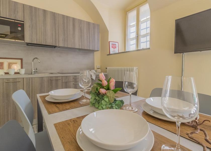 Lombardy Varenna Room