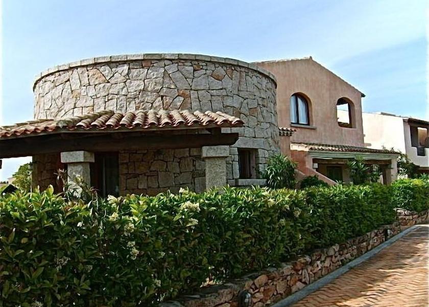 Sardinia Loiri Porto San Paolo Property grounds