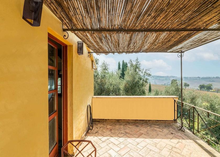 Marche Osimo Exterior Detail