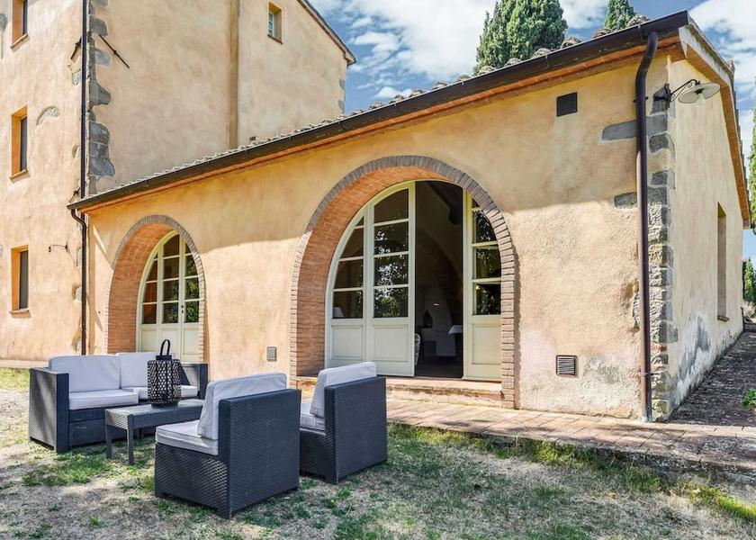 Tuscany San Casciano dei Bagni Exterior Detail