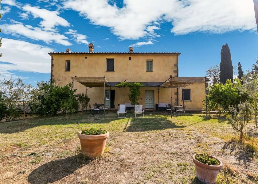 Tuscany San Casciano dei Bagni Exterior Detail
