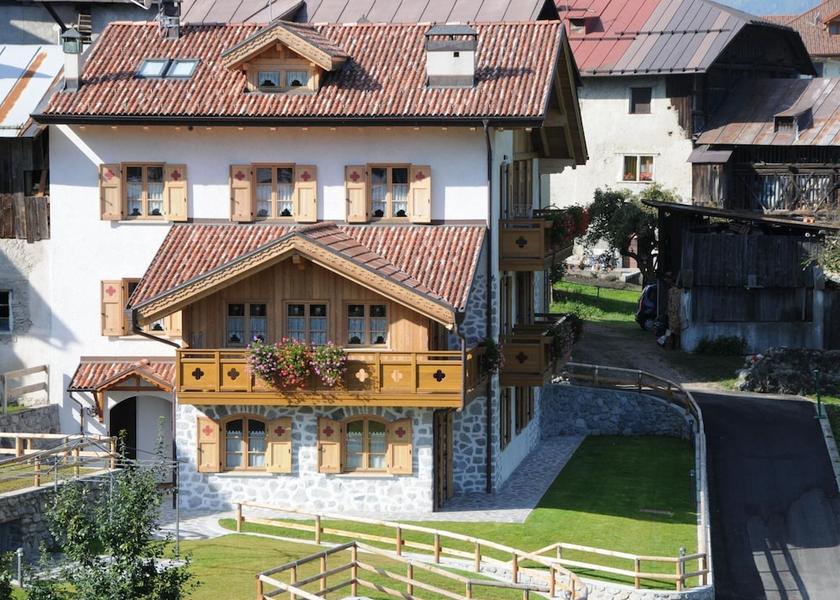 Trentino-Alto Adige Commezzadura Exterior Detail