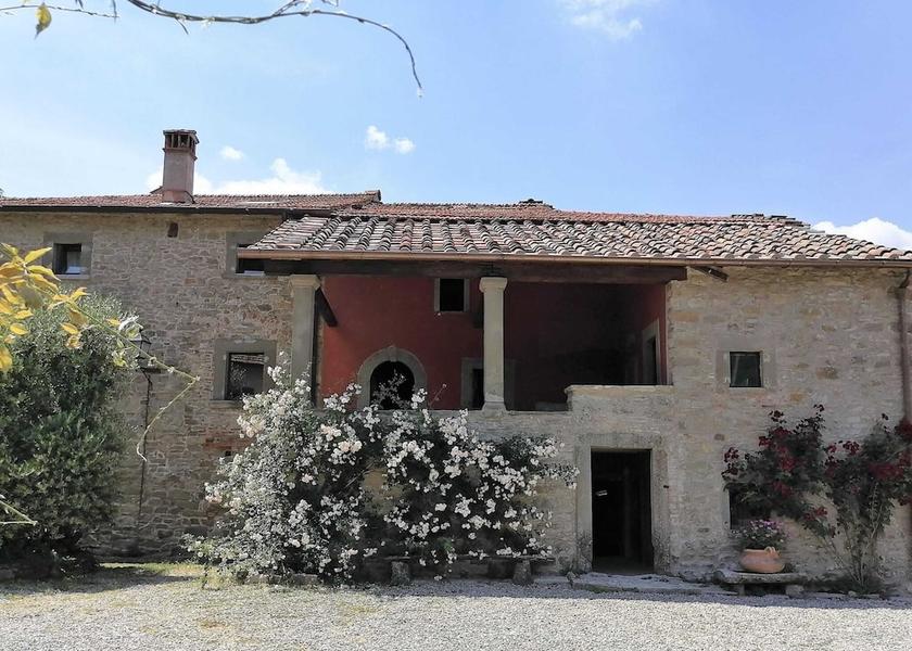 Tuscany San Godenzo Exterior Detail