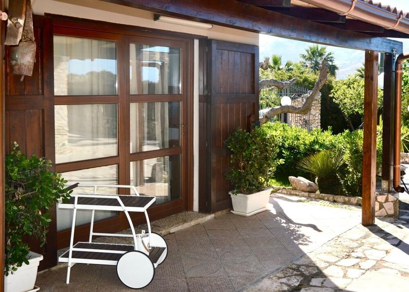 Sicily Castellammare Del Golfo Exterior Detail