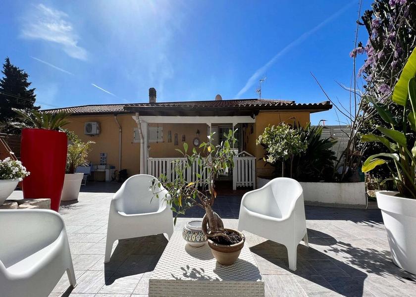 Sicily Castellammare Del Golfo Exterior Detail