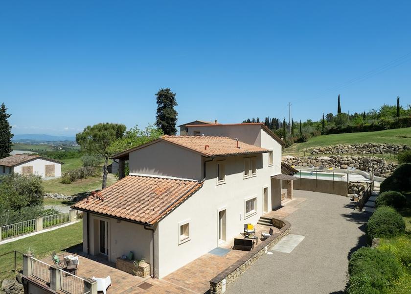 Tuscany Rapolano Terme Facade
