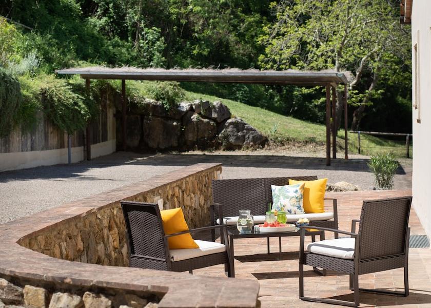 Tuscany Rapolano Terme Exterior Detail