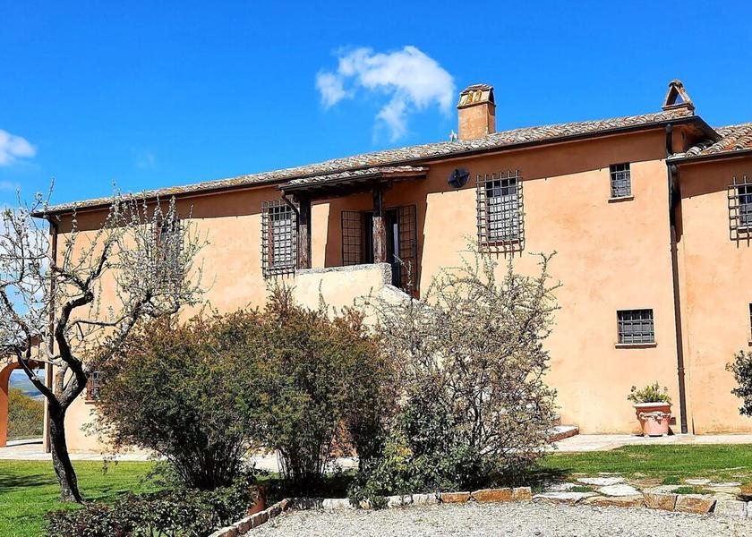 Tuscany San Casciano dei Bagni Exterior Detail