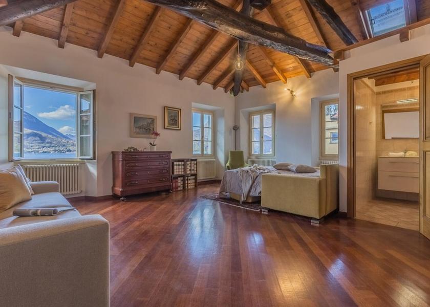 Lombardy Varenna Room