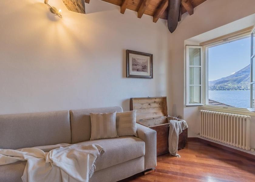 Lombardy Varenna Room