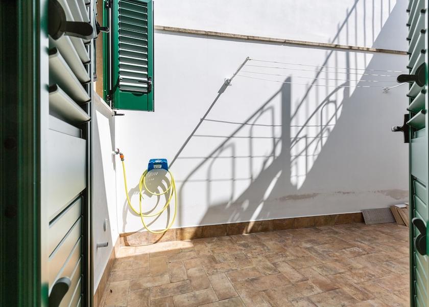 Puglia Tuglie Interior Entrance